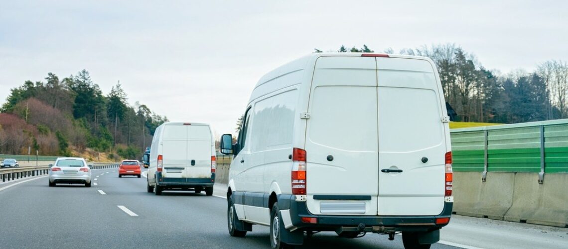 Samochody dostawcze polecane na długie trasy międzynarodowe