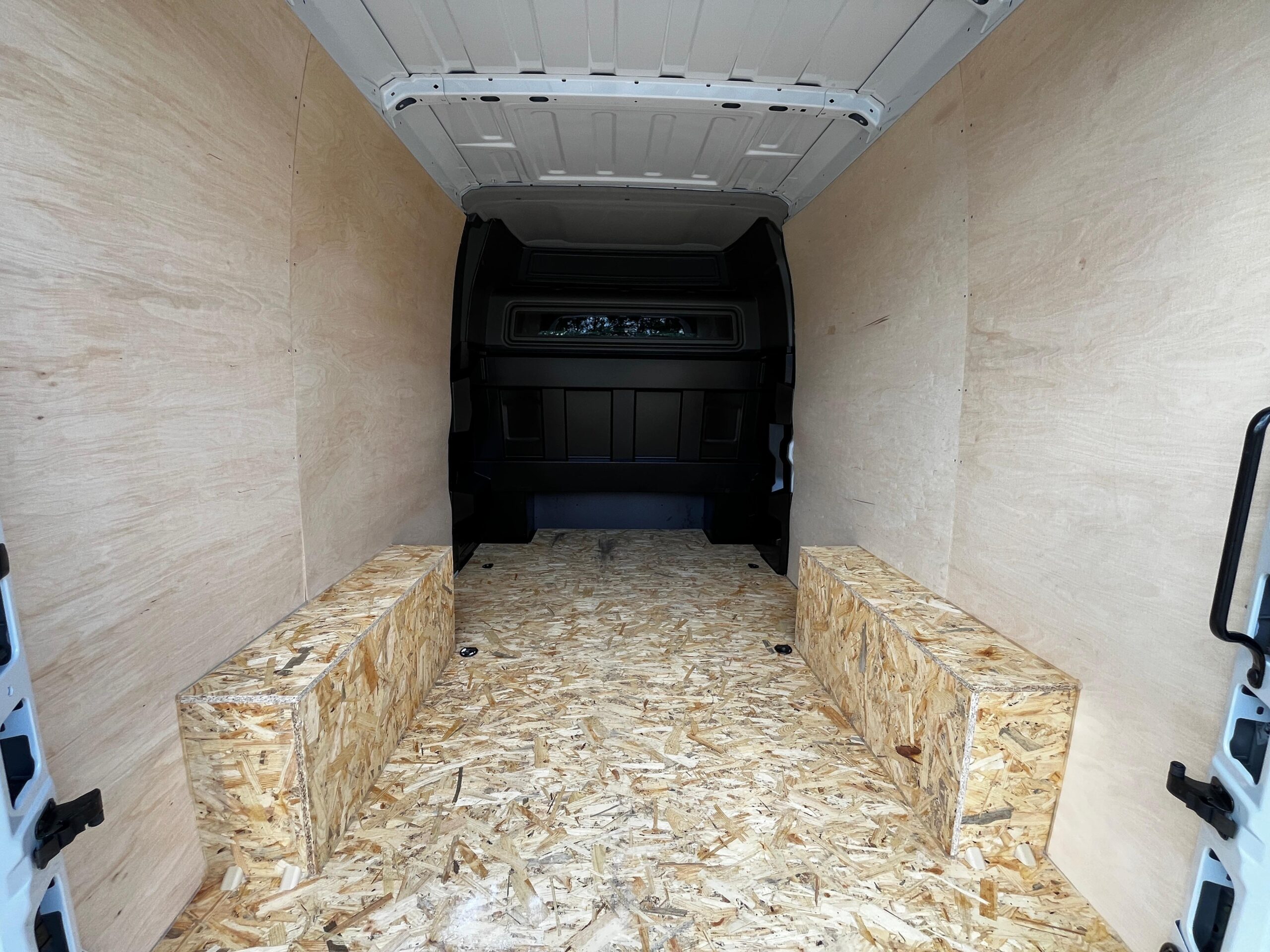 d368ff48 6aff 41dc 9f47 c6e9aa0abcc8